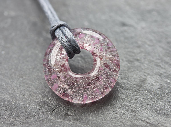 Ascheschmuck Kette Circle mini rosa violett Asche - Andenken an verstorbenes Haustier - Urne - Glas